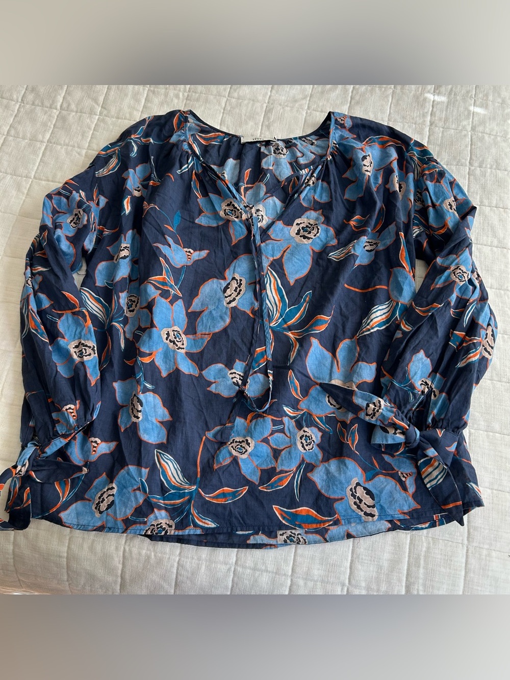 0039 ITALY Small Navy Floral Peasant Blouse, 100% cotton